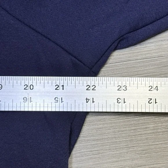 Notre Dame Fighting Irish Men's M Loose Fit Navy Graphic NCAA Pullover Hoodie - Picture 9 of 11